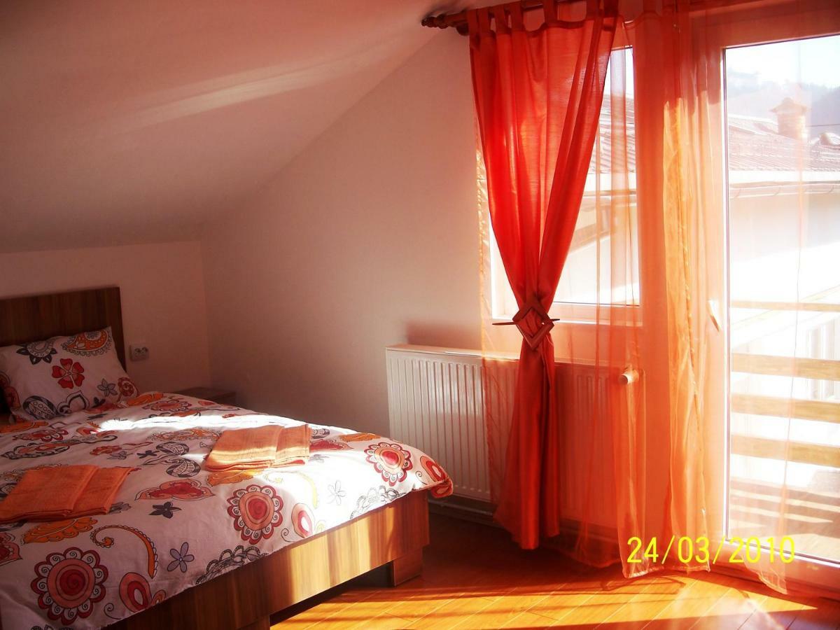 Casa Bella Villa Rîşnov Екстериор снимка
