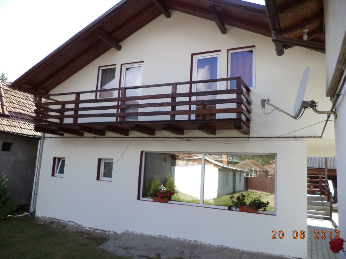 Casa Bella Villa Rîşnov Екстериор снимка
